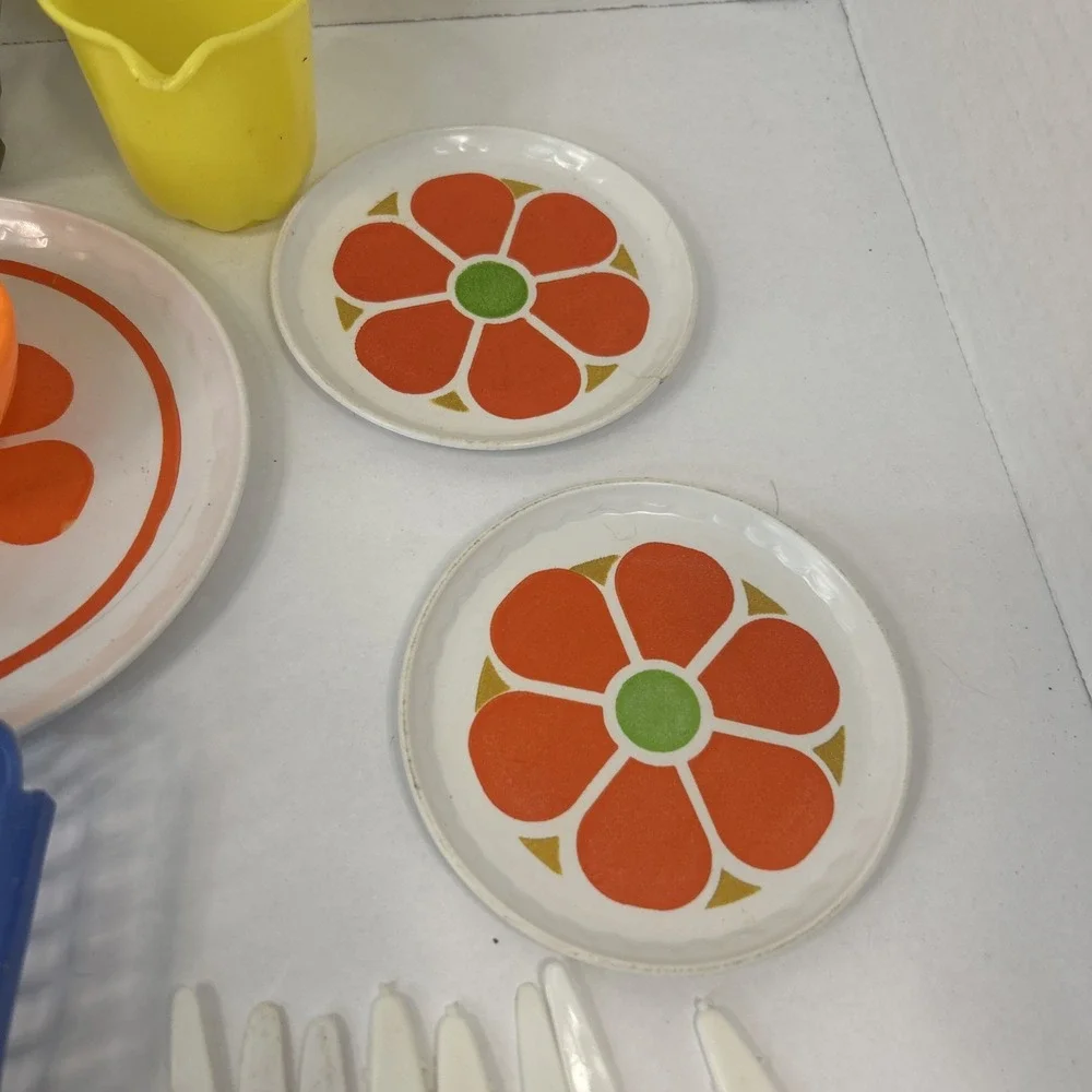 Vintage Chilton Toy Dishes Lot Plastic Aluminum Specialty Kitchen Playset‎ Read